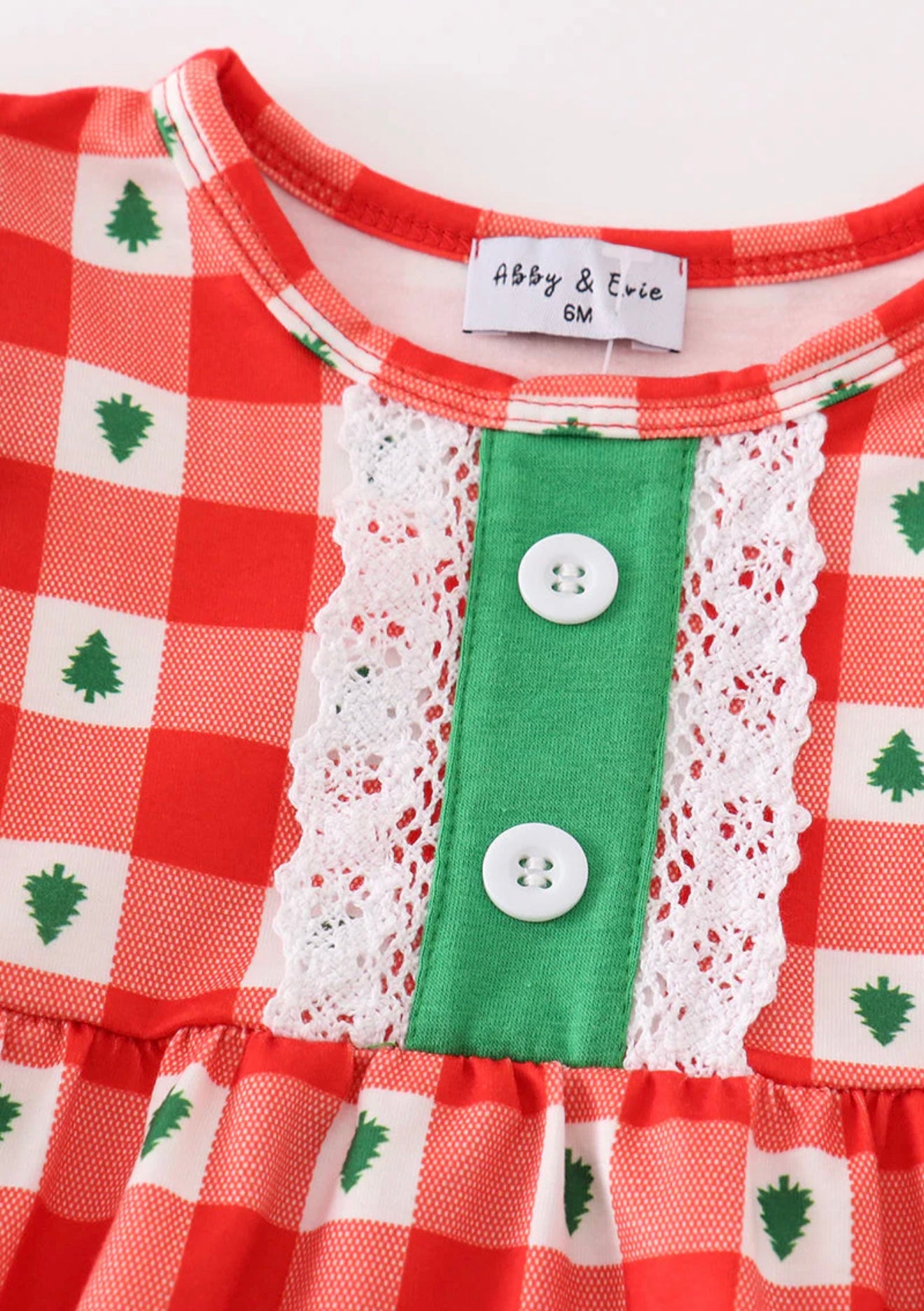 Red Christmas Tree Gingham Girl Bubble ￼