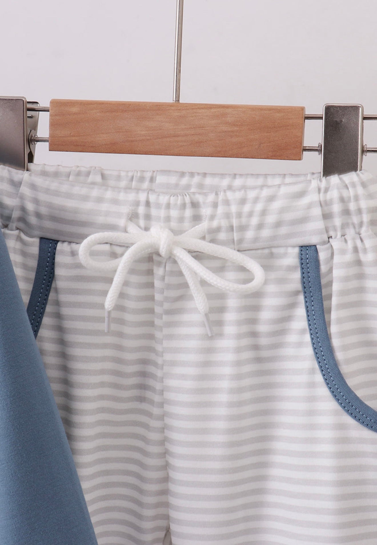 Blue puppy embroidery boy’s pants set