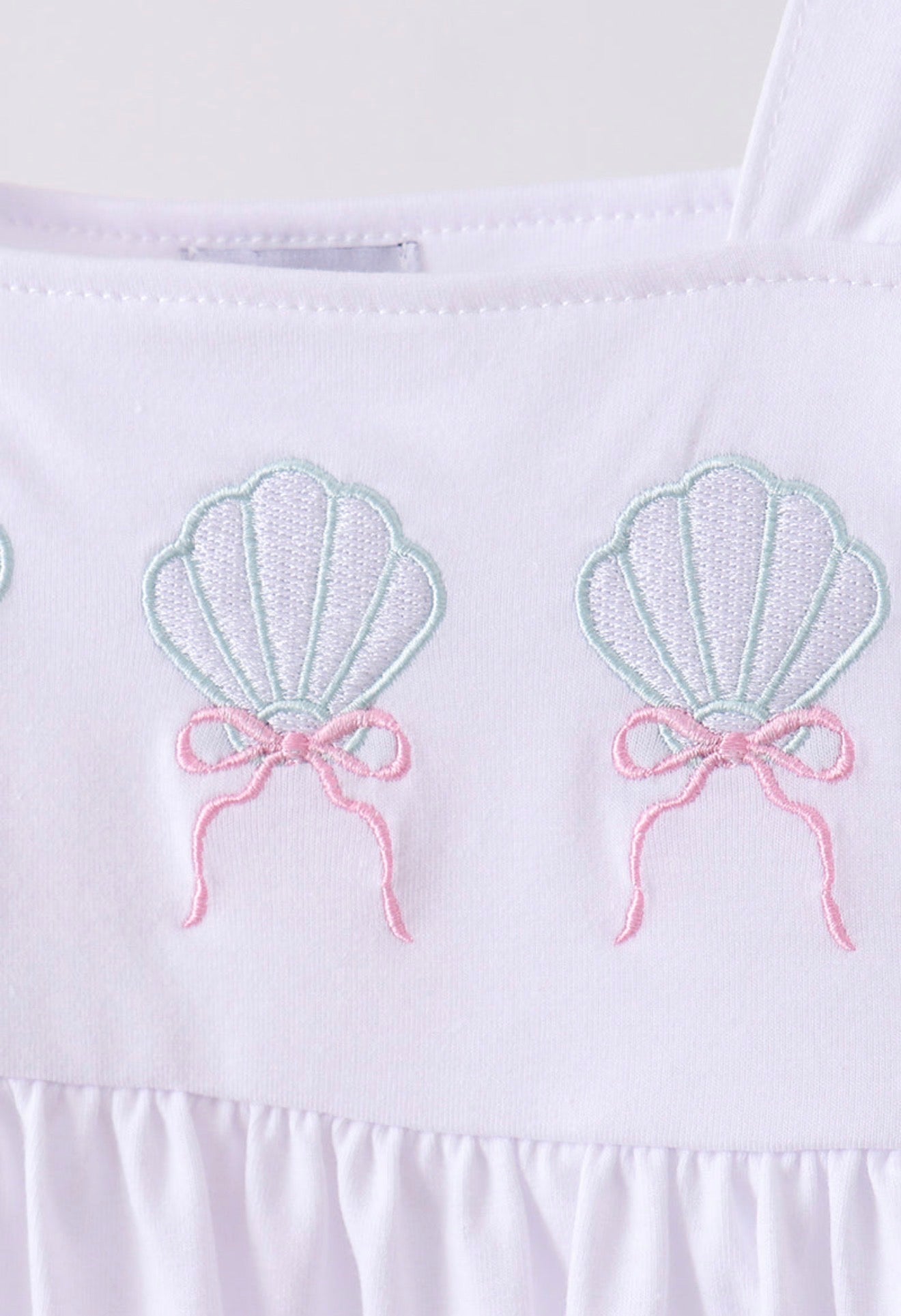 Blue seashell embroidery ruffle shorts set
