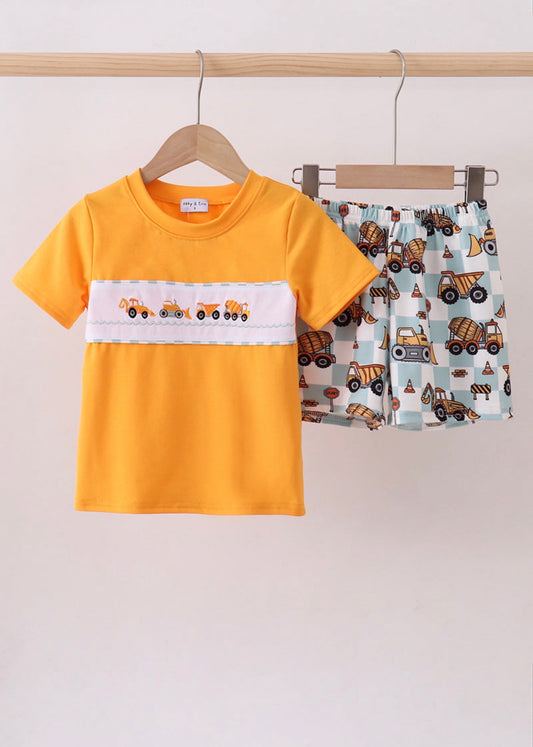 Construction vehicle embroidery shorts set