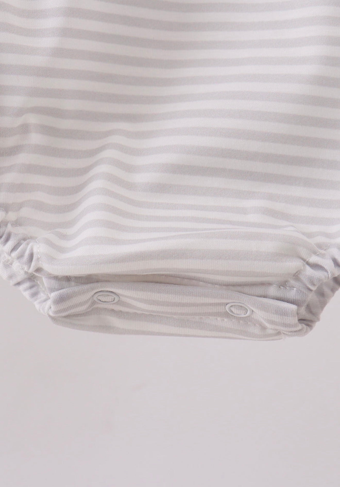 Blue puppy embroidery bubble