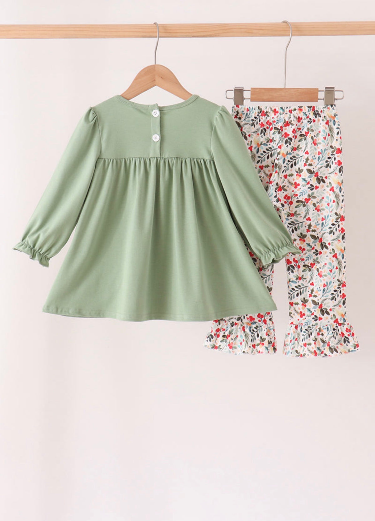 Sage Reindeer Applique Floral Ruffle Pants Set