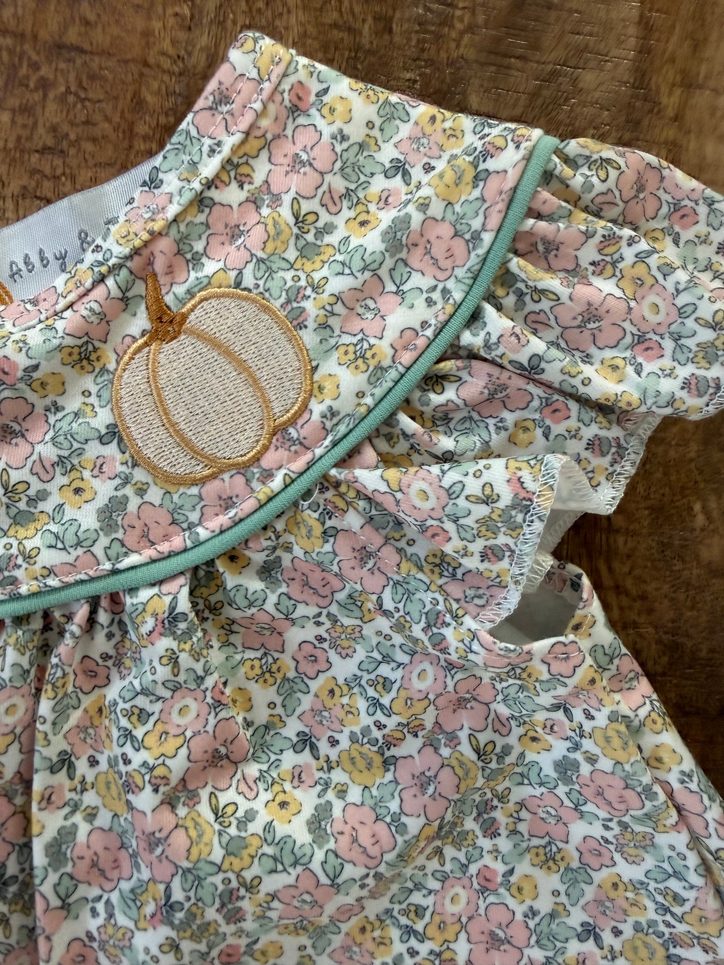 Pink floral print pumpkin embroidery girl dress