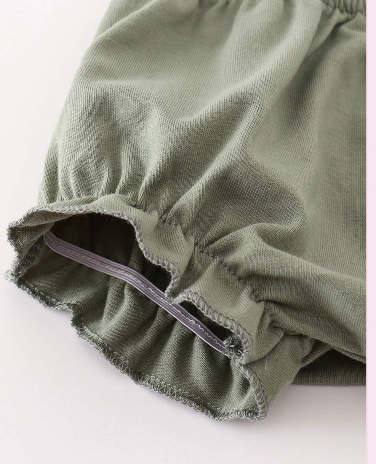 Green pumpkin ruffle girl set