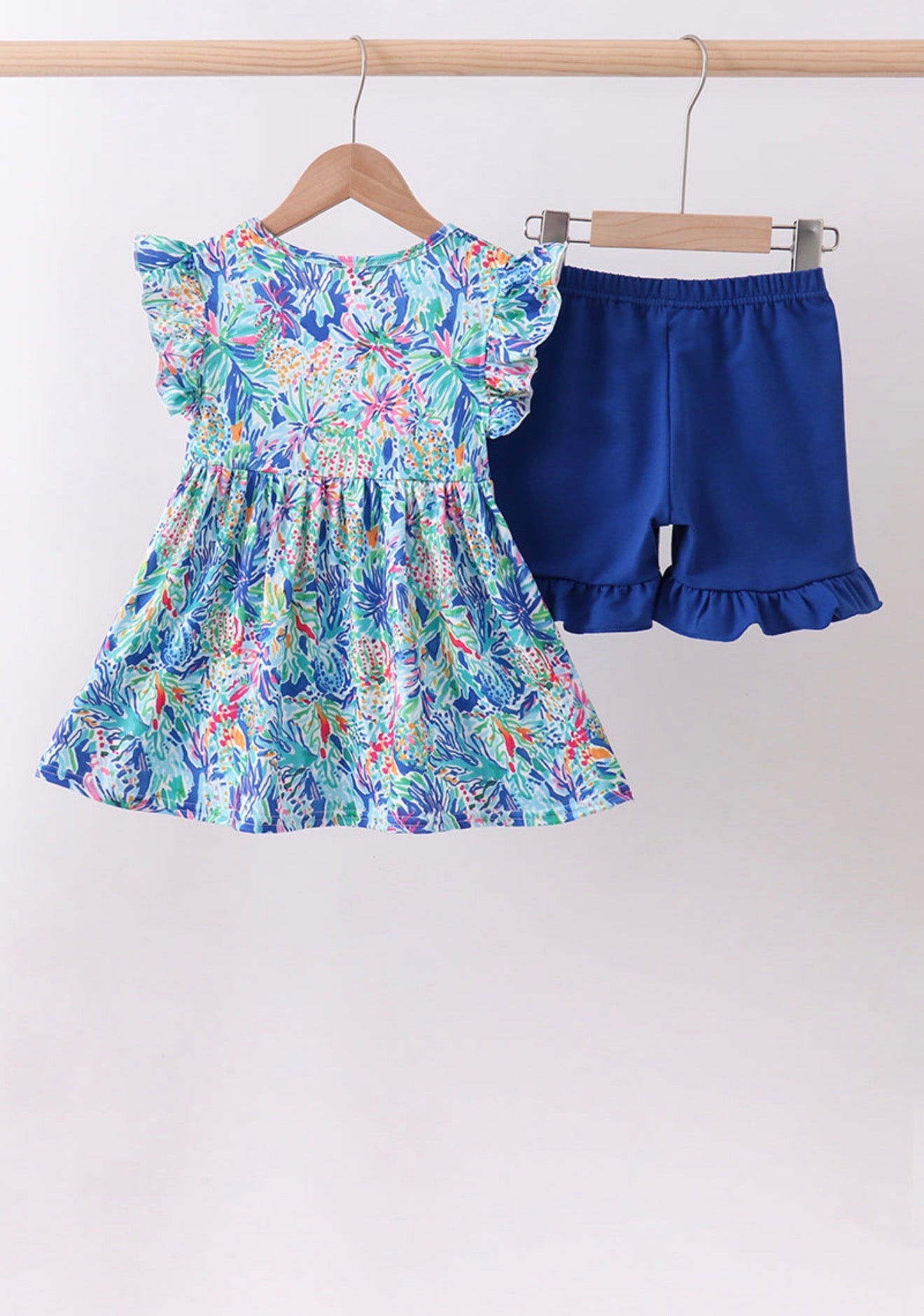 Blue floral print ruffle shorts set