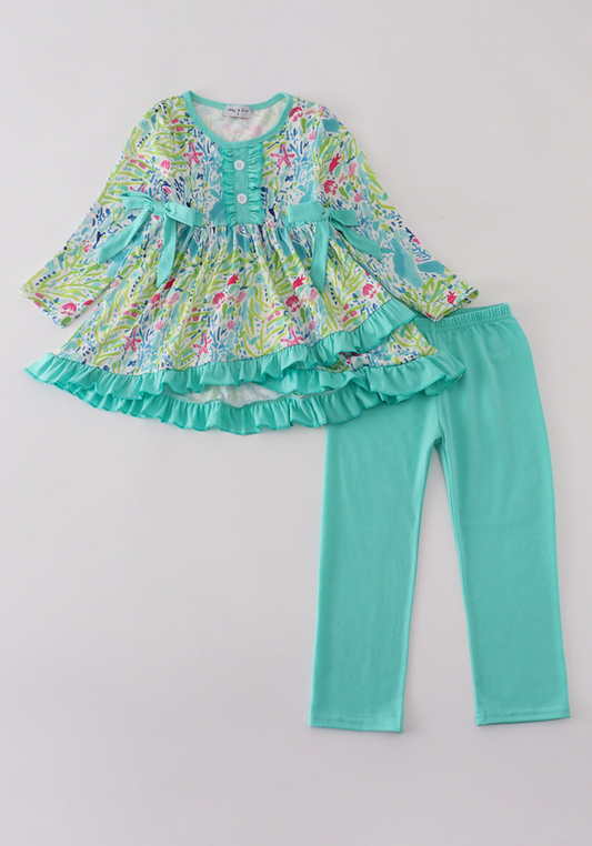 Green meadow splash ruffle pants set