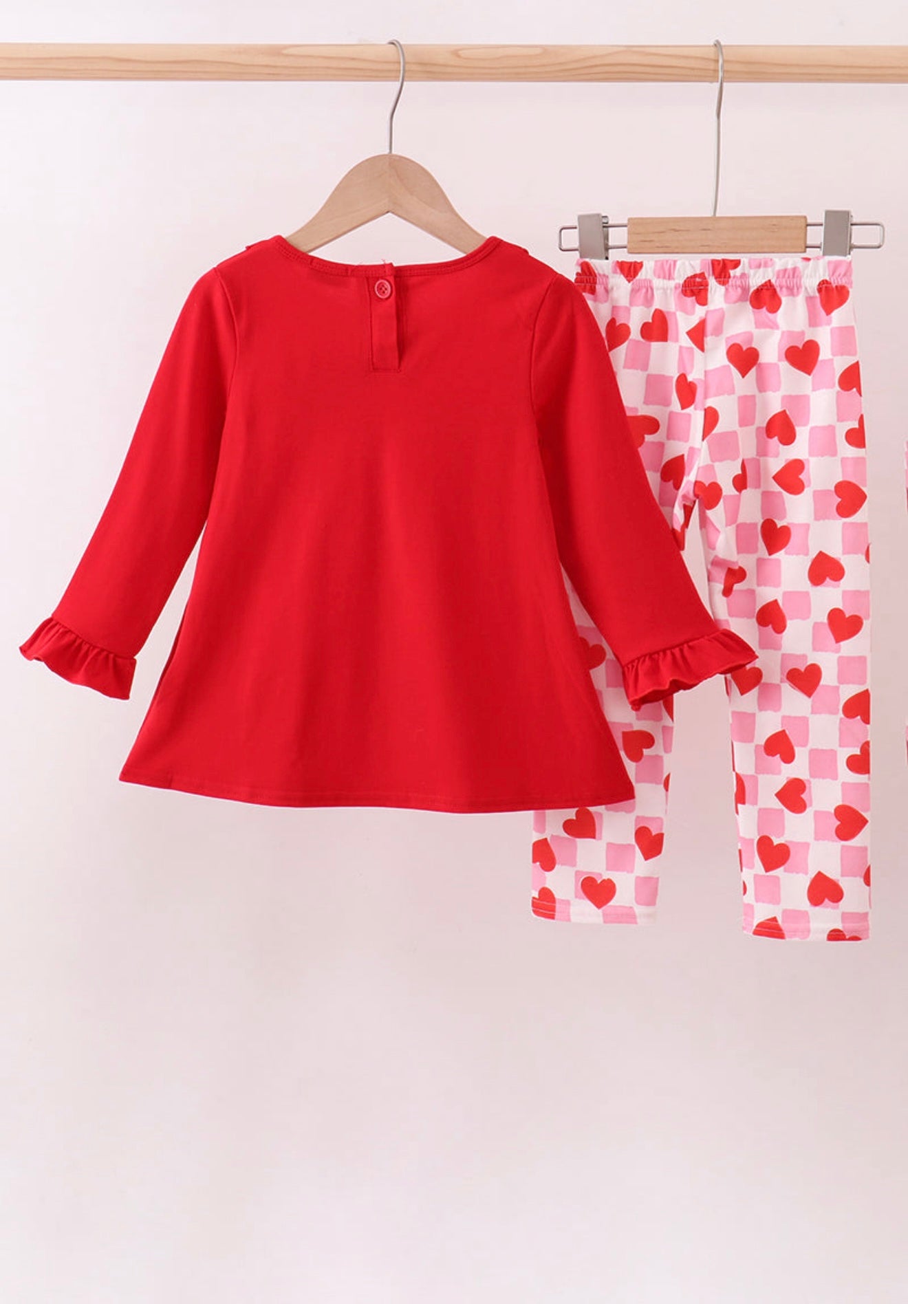 Red heart french knot ruffle pants set