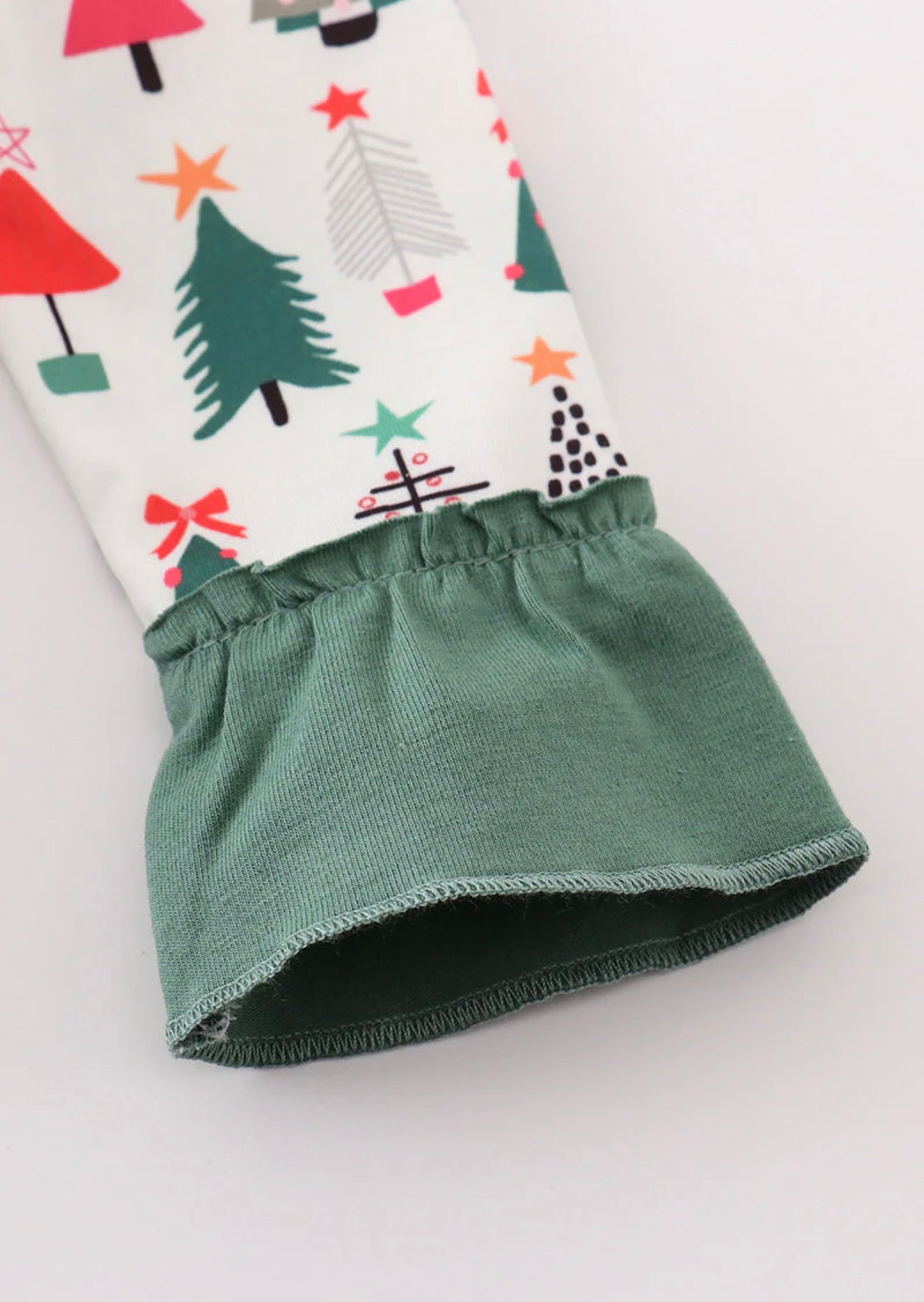 Green Christmas Tree Print Girl Bubble ￼