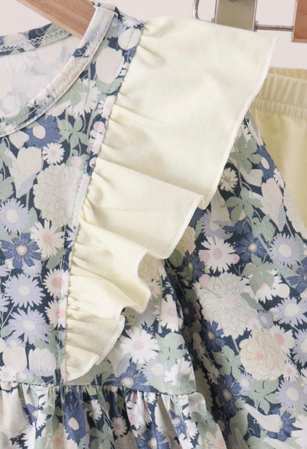 Vintage Floral Ruffle Pants Set