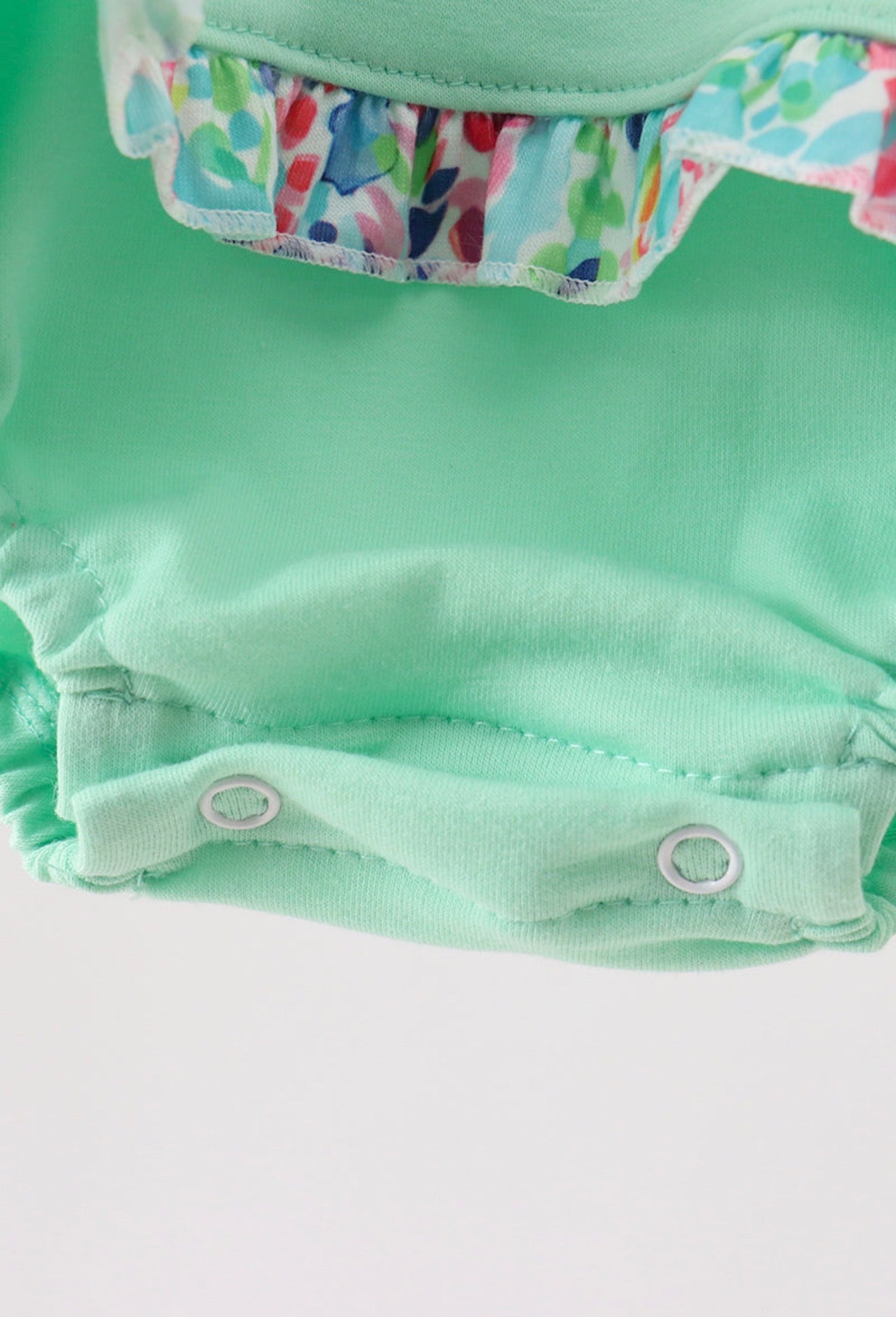 Mint character appliqué bubble