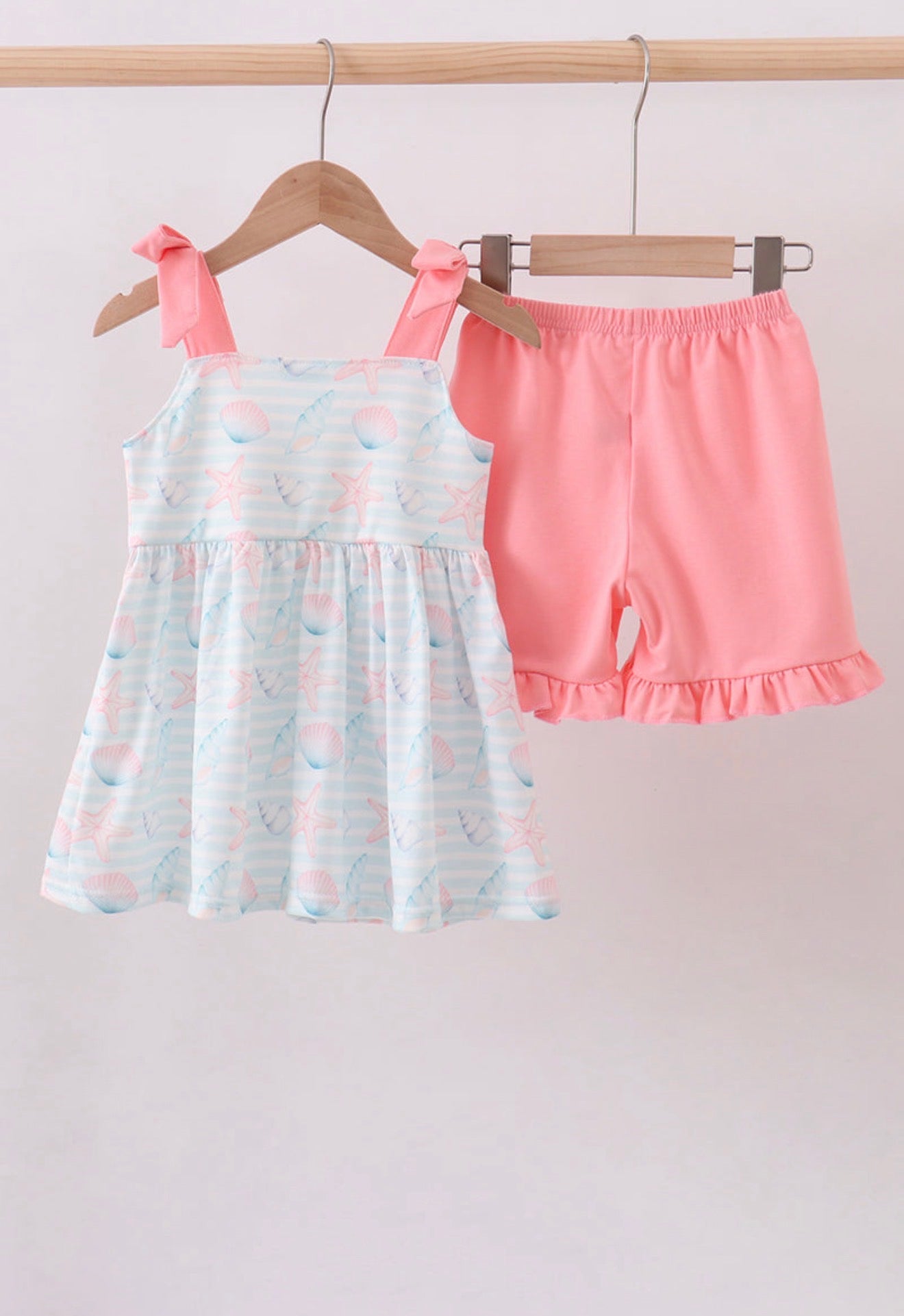 Pink shell starfish embroidery ruffle shorts set