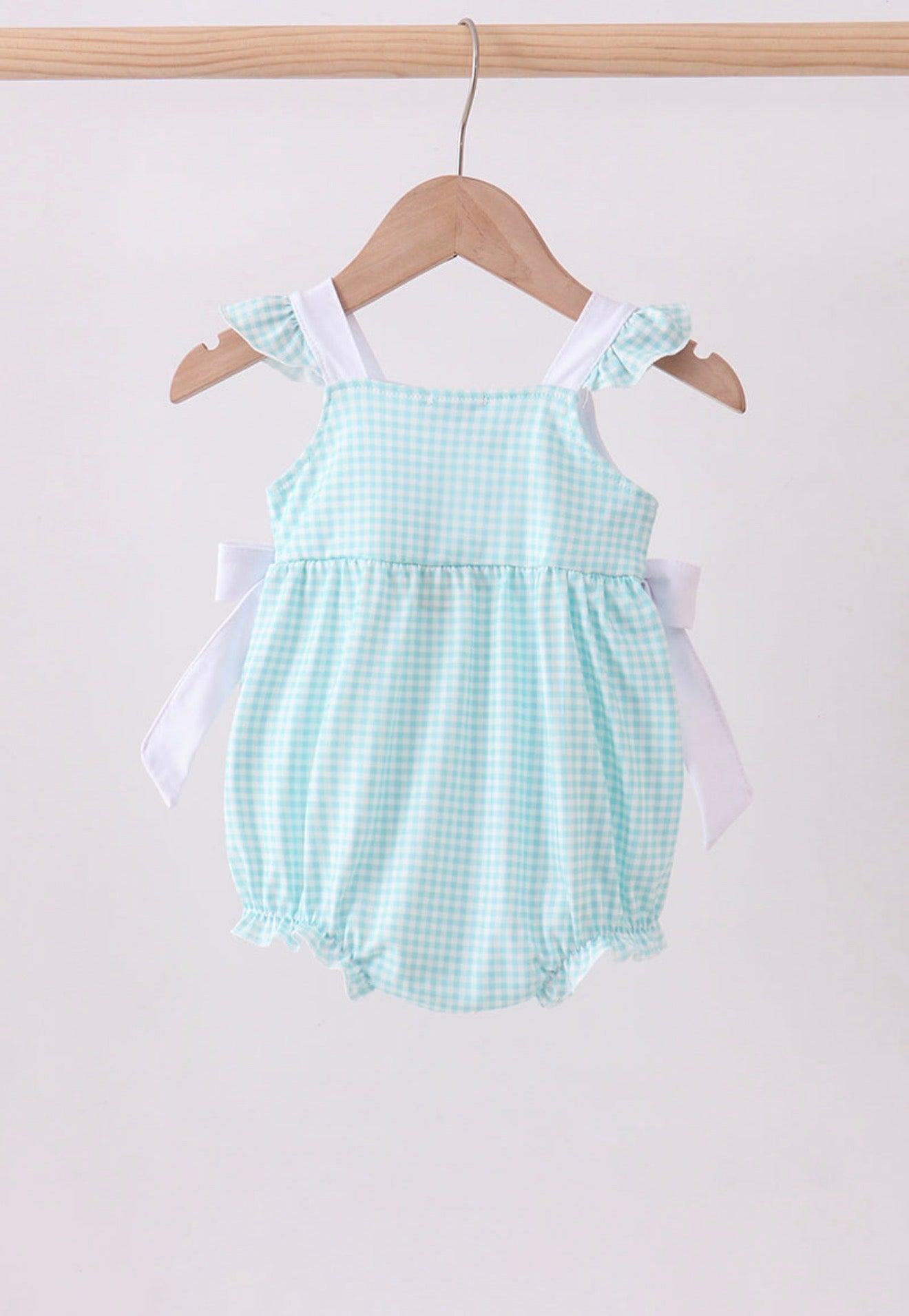 Blue seashell embroidery ruffle bubble