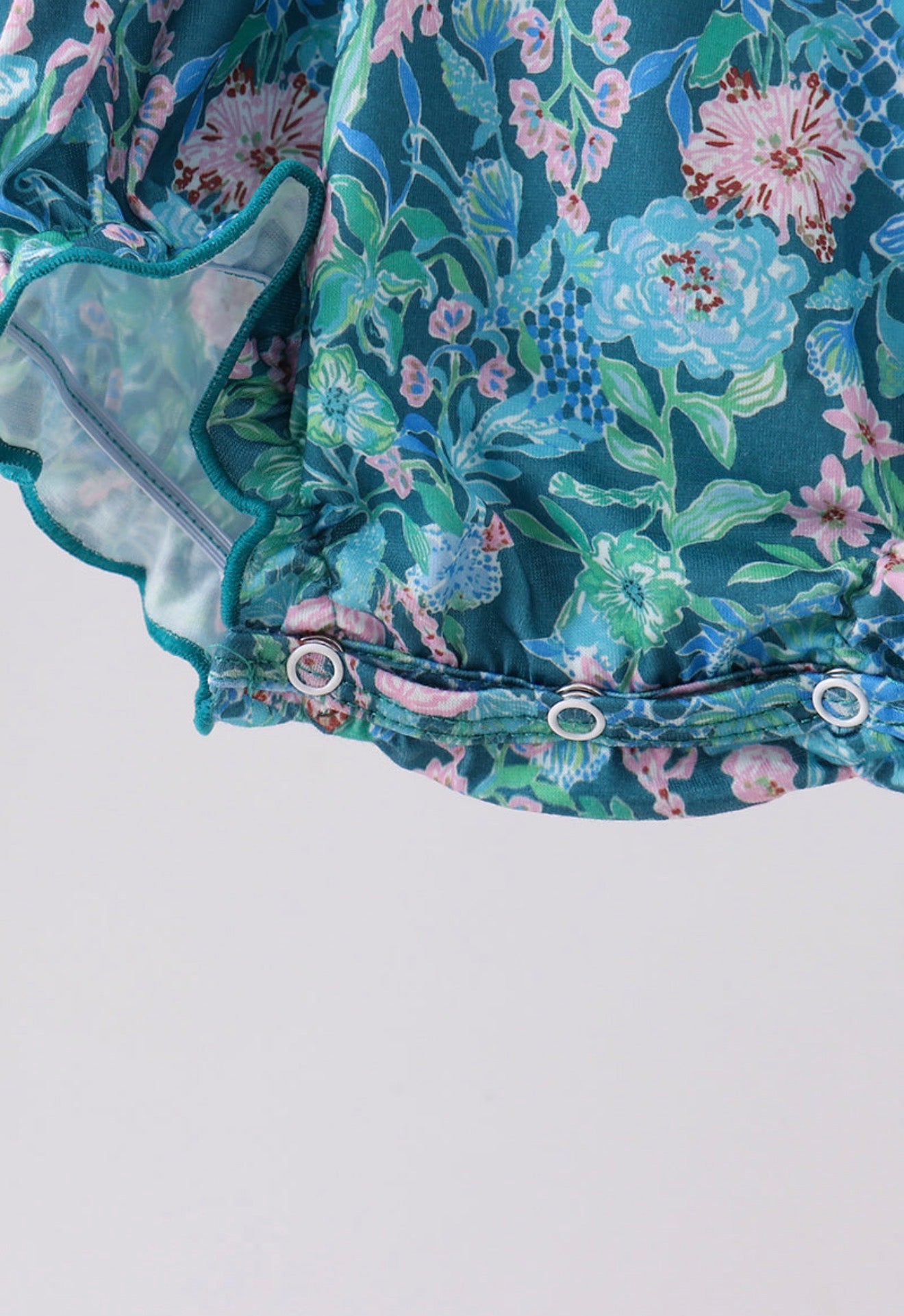 Lily floral bubble