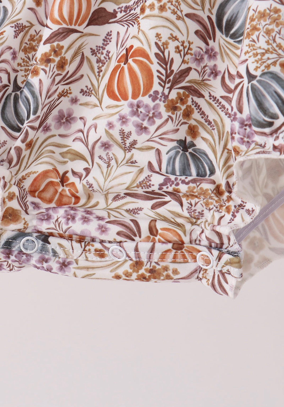 Pumpkin Embroidery Ruffle
Bubble