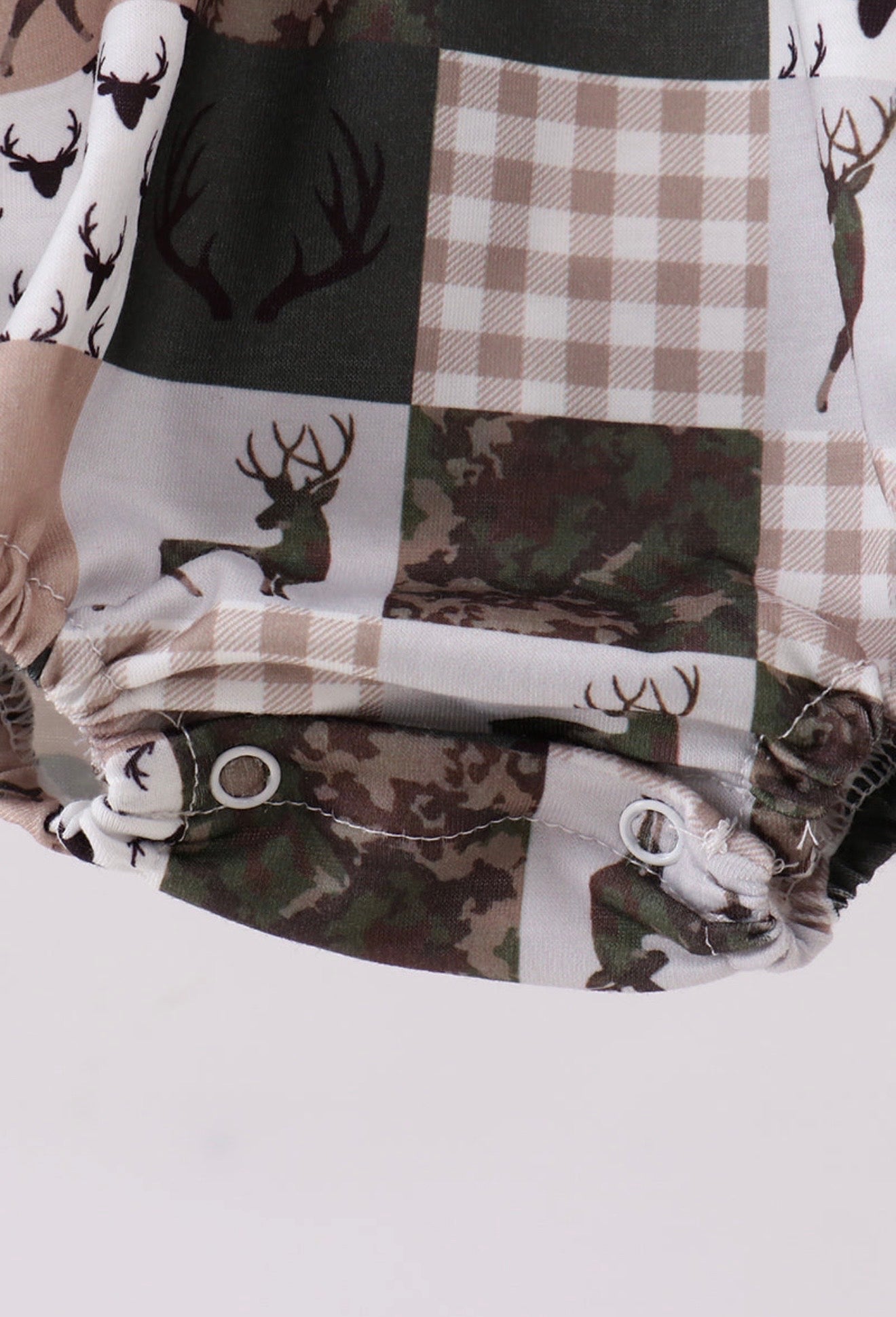 Green hunting deer embroidery checkered bubble