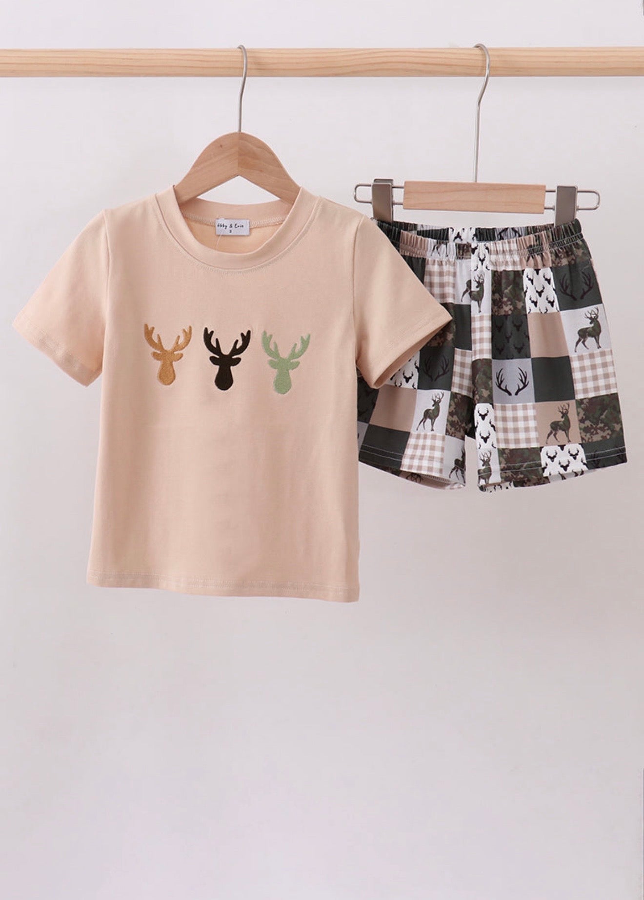 Green hunting deer embroidery checkered shorts set