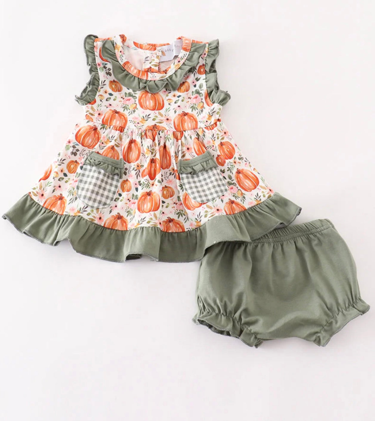 Green pumpkin ruffle girl set