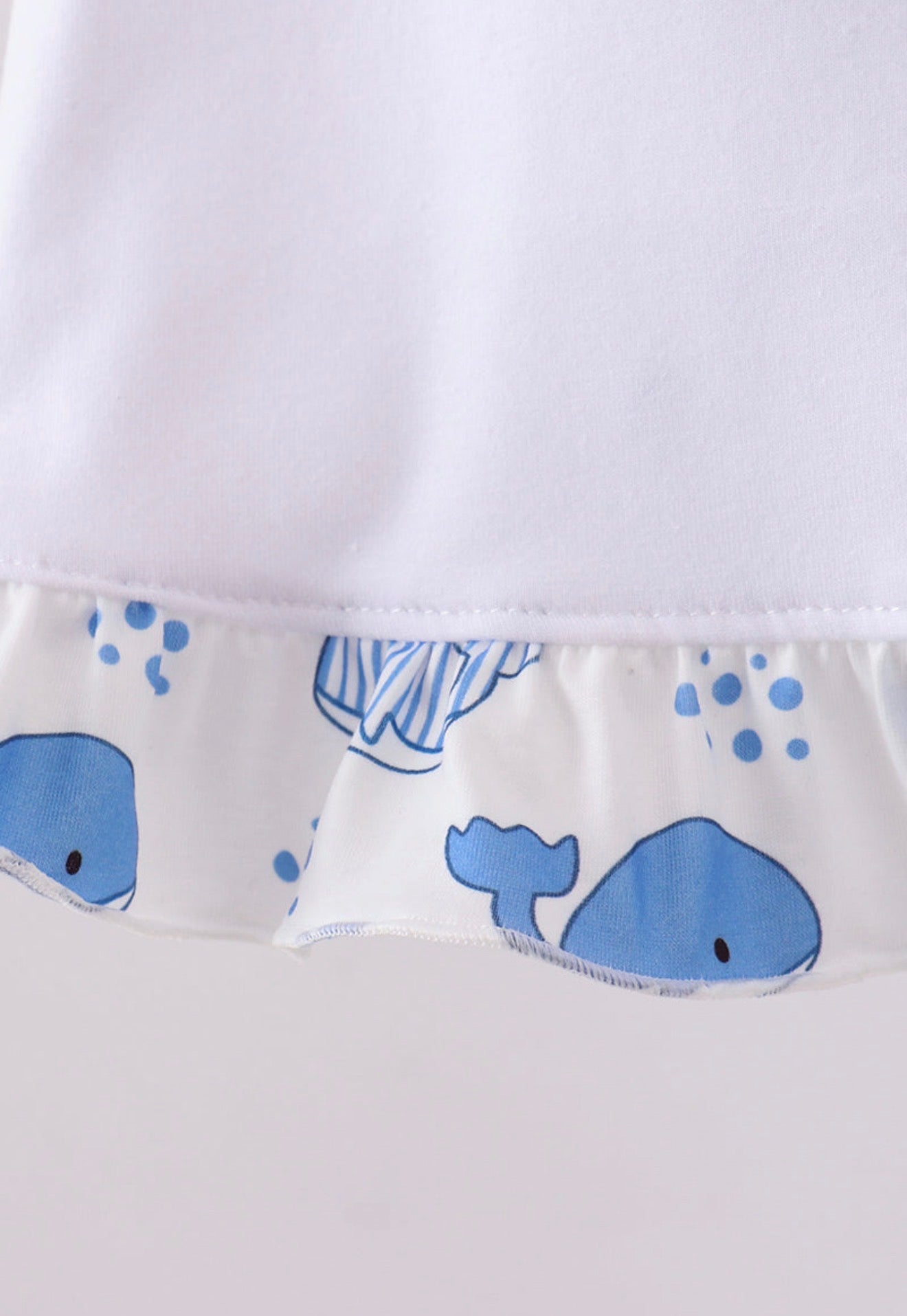 Blue whale appliqué ruffle bloomer set