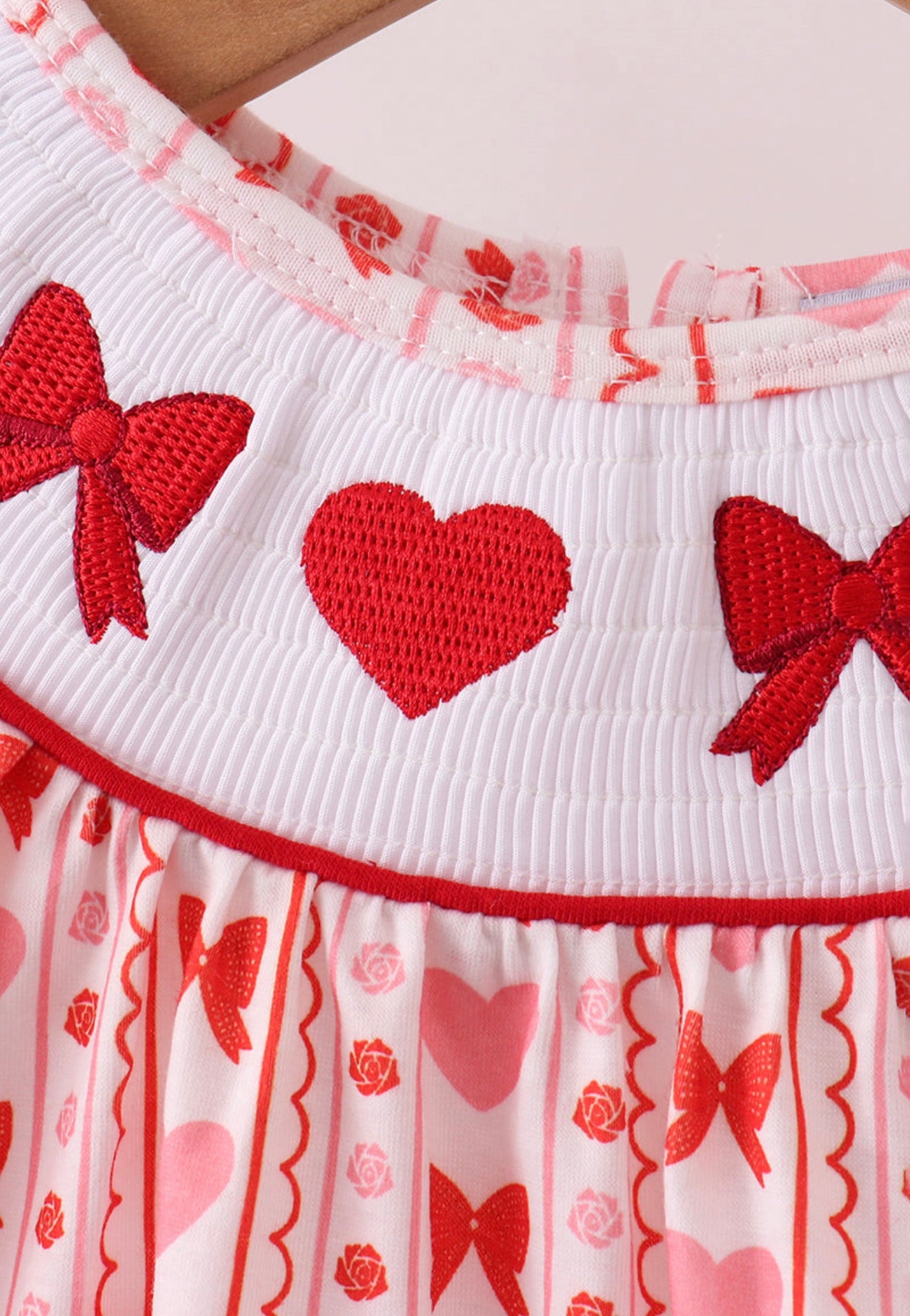 Red heart bow smocked bloomer set