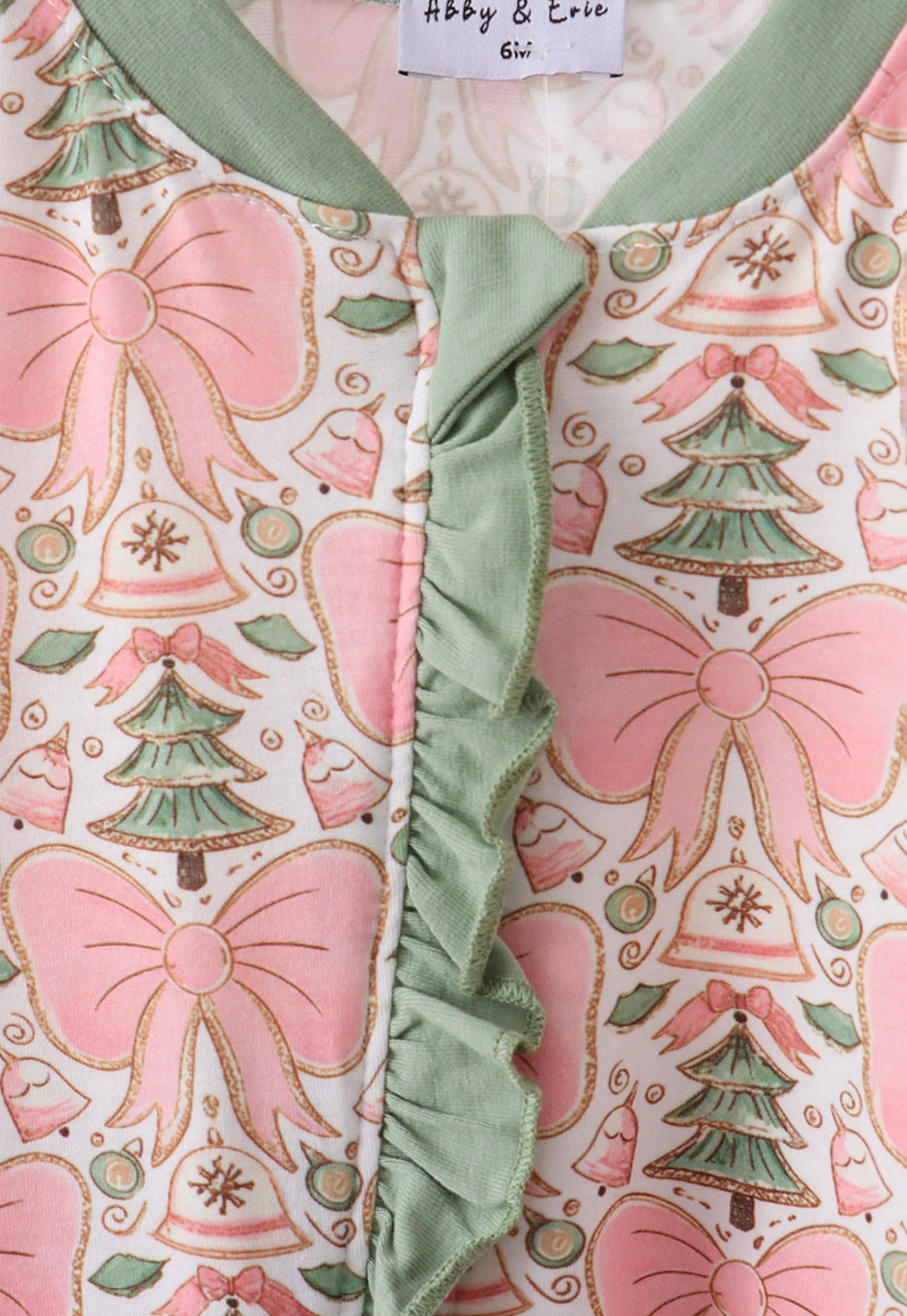 Green Christmas tree “Mama’s Girl” embroidery zipper romper