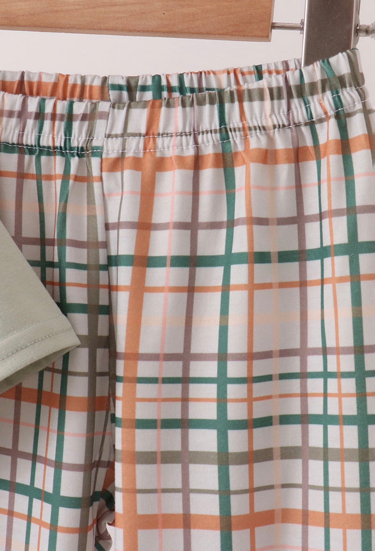 Sage Pumpkin Embroidery
Plaid pants set