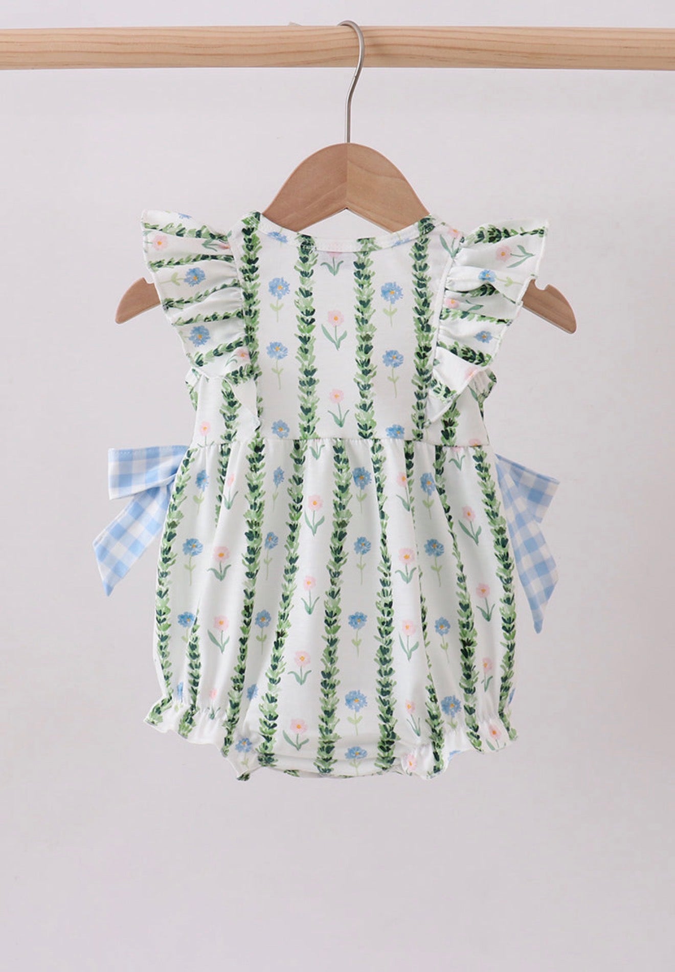 Green floral ruffle bow bubble