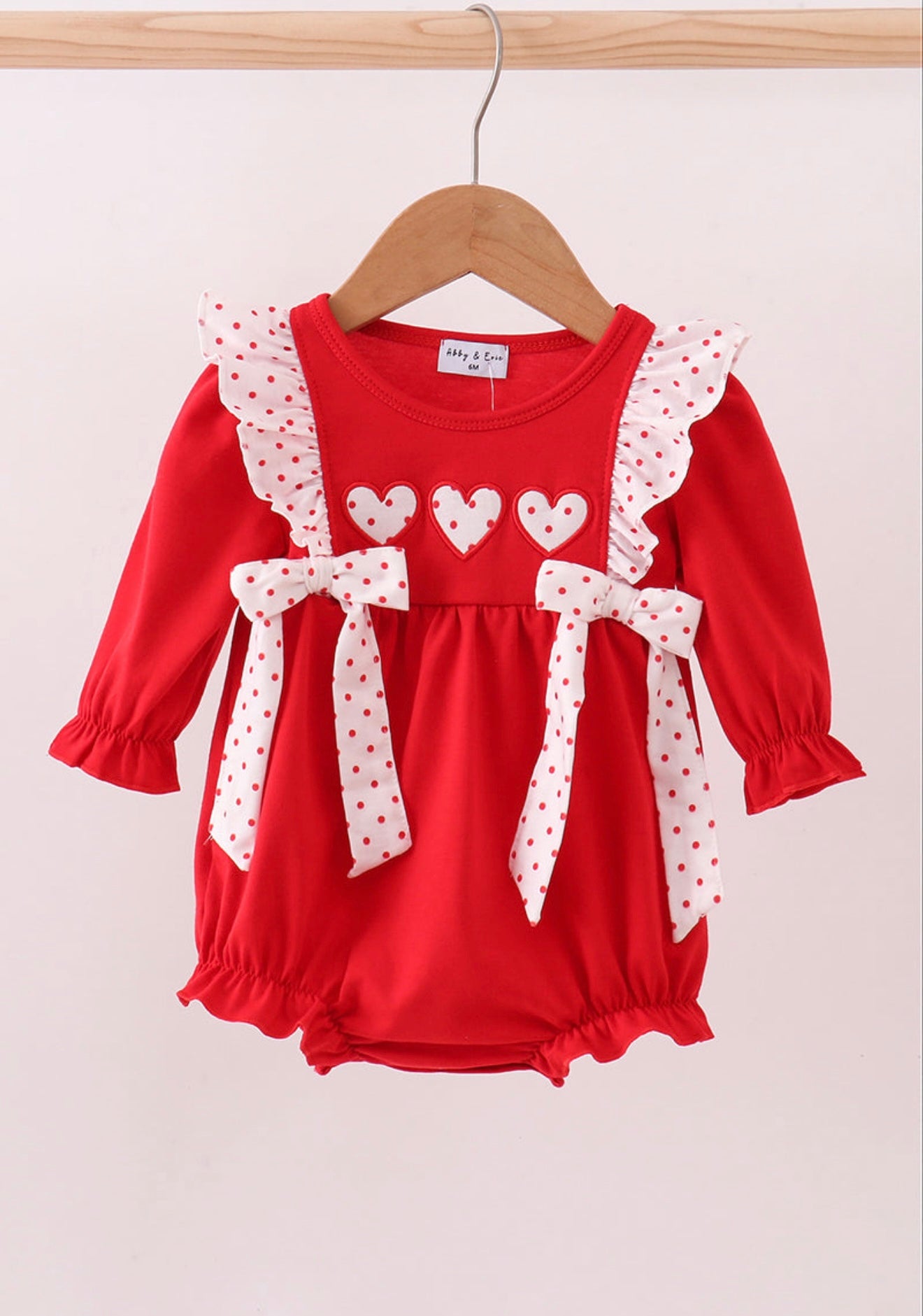 Red heart appliqué ruffle bubble