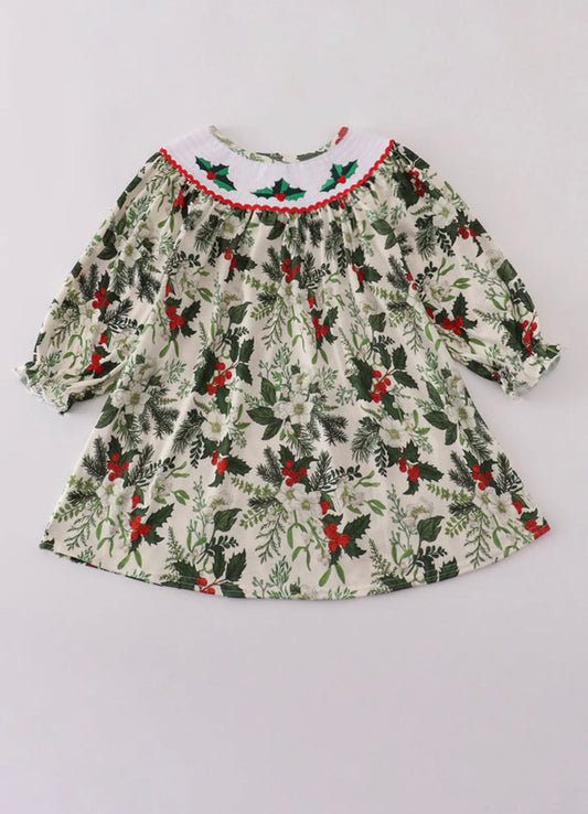 Green Holly Floral Smocked  Dress ￼